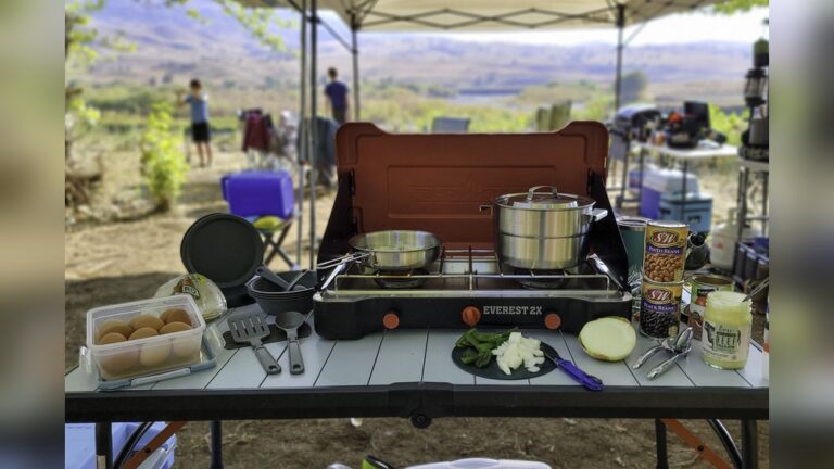 Best Ways to Clean Camping Table: Quick, Easy, and Effective Tips